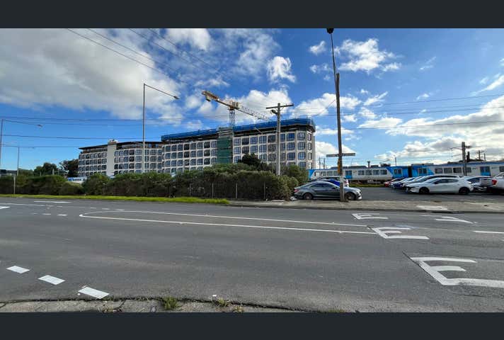 2 The Boulevard Thomastown VIC 3074 - Image 12