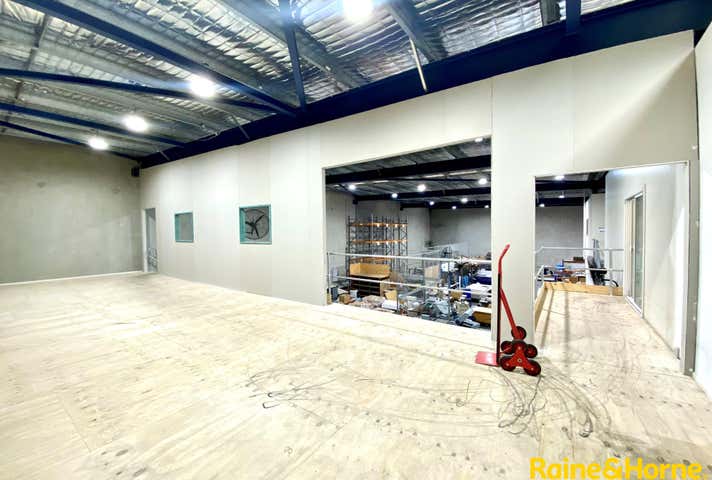 Unit 1, 20-21 Lambridge Place Penrith NSW 2750 - Image 9