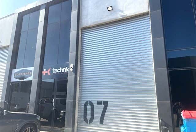 7/10 Cawley Road Yarraville VIC 3013 - Image 1