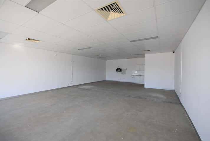 5/617-621 Young Street Albury NSW 2640 - Image 4