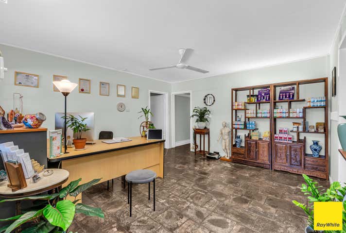 94 Scott Street Bungalow QLD 4870 - Image 3