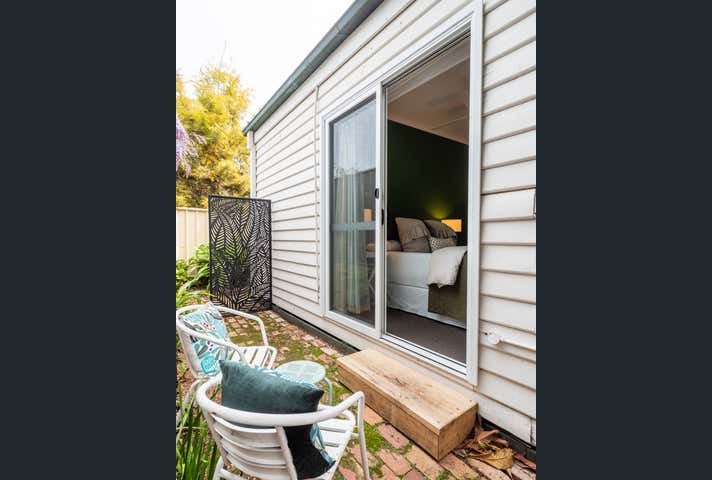 33 Creek Street South Bendigo VIC 3550 - Image 9