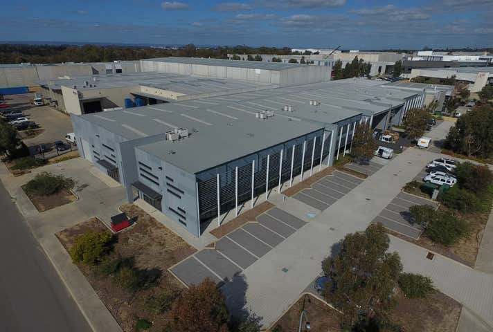 1/78 Discovery Drive Bibra Lake WA 6163 - Image 2