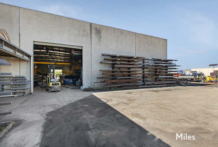 15 Dennis Street Campbellfield VIC 3061 - Image 6