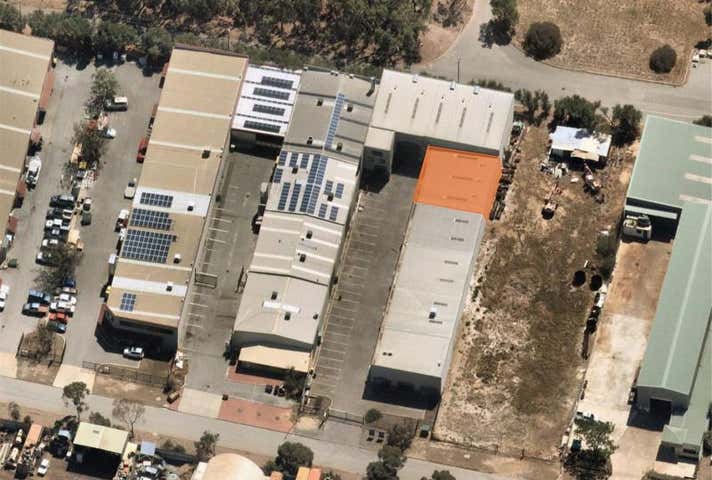 Unit 5, 10 Dickens Place Armadale WA 6112 - Image 2