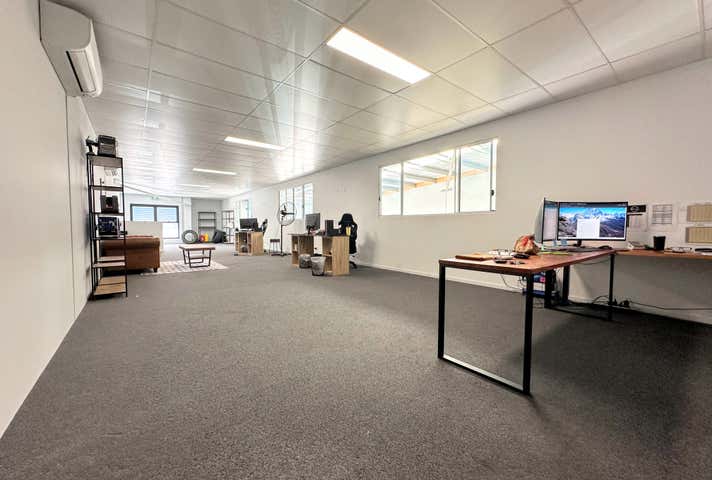 4/2 Louis Court Coomera QLD 4209 - Image 5