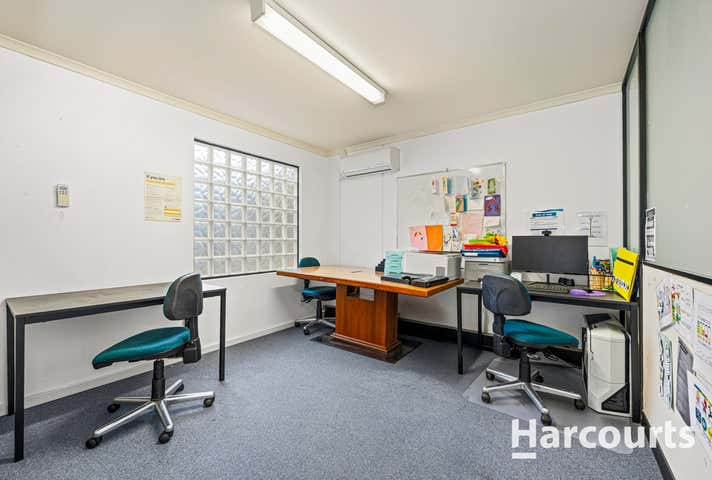 2/11 Dunearn Rd Dandenong North VIC 3175 - Image 4