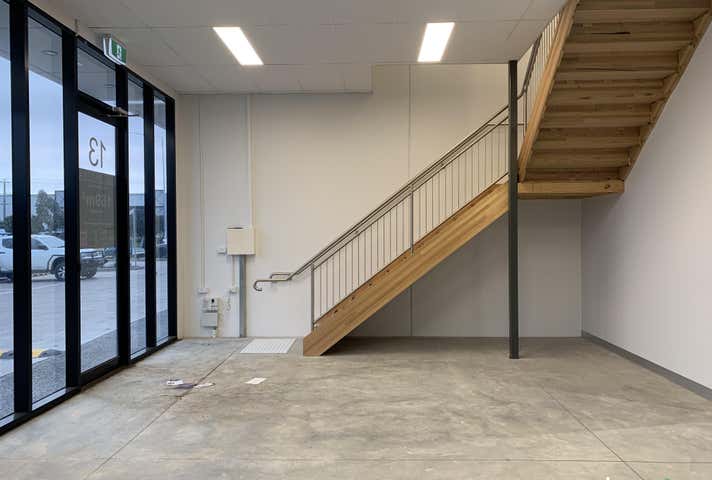 13 Lester Drive Altona North VIC 3025 - Image 6