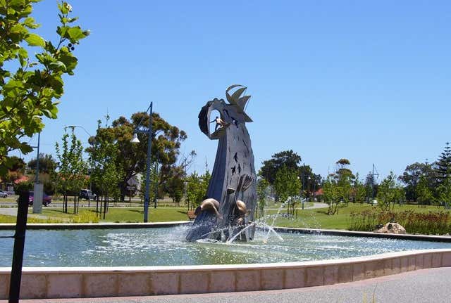 4/8 Commodore Drive Rockingham WA 6168 - Image 14