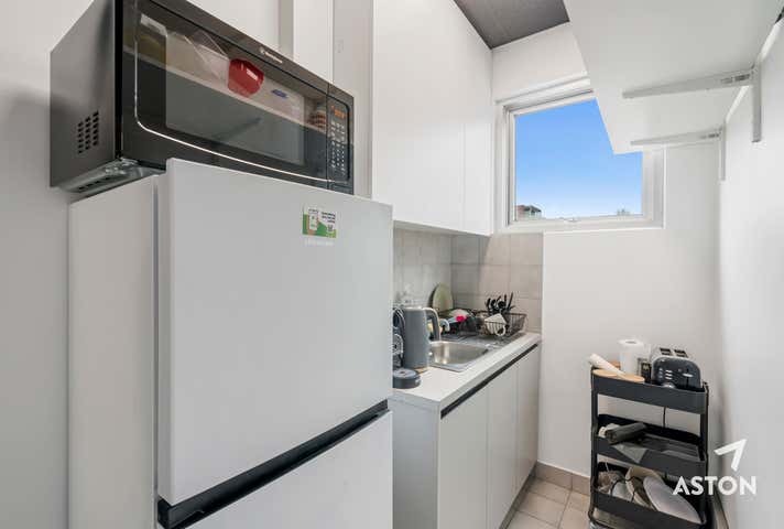 Ground & First Floor/209 Balaclava Road Caulfield North VIC 3161 - Image 10