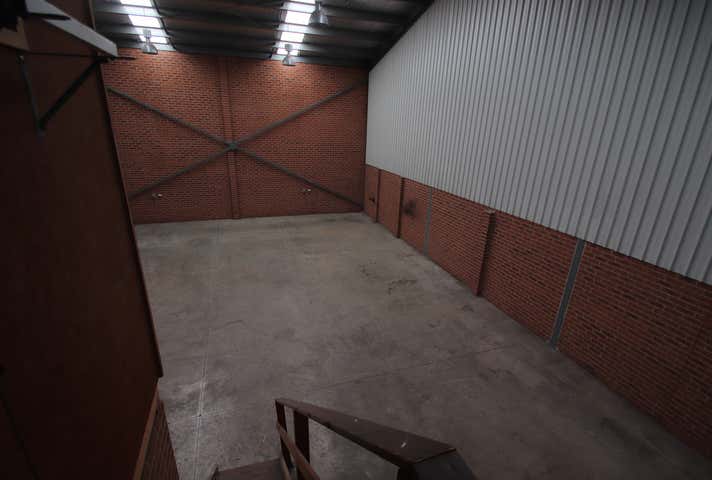 4 Doyle Avenue Unanderra NSW 2526 - Image 12