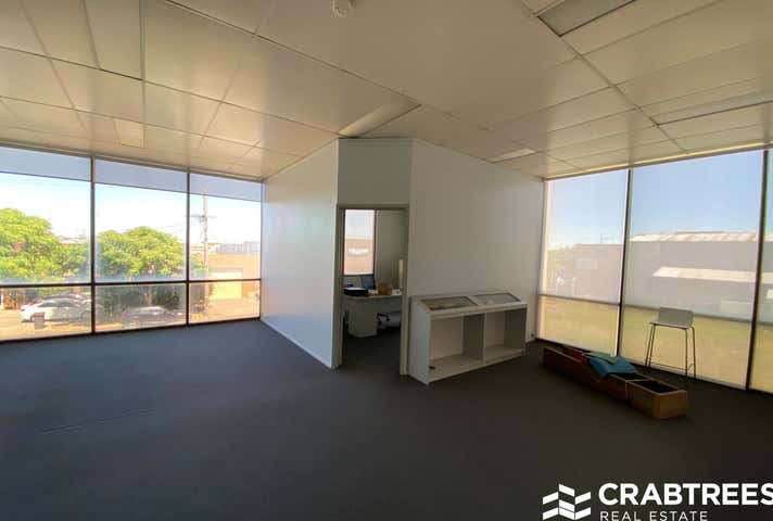 23 Manton Road Oakleigh South VIC 3167 - Image 2