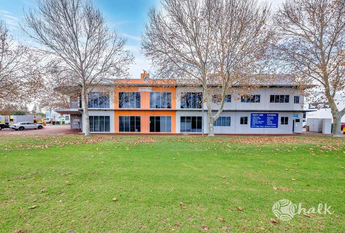 13 Mackinnon St Rockingham WA 6168 - Image 2