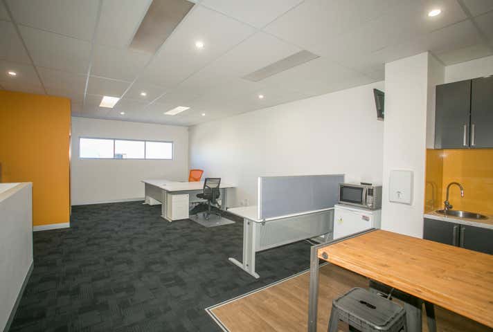 3/4 Glory Road Wangara WA 6065 - Image 5