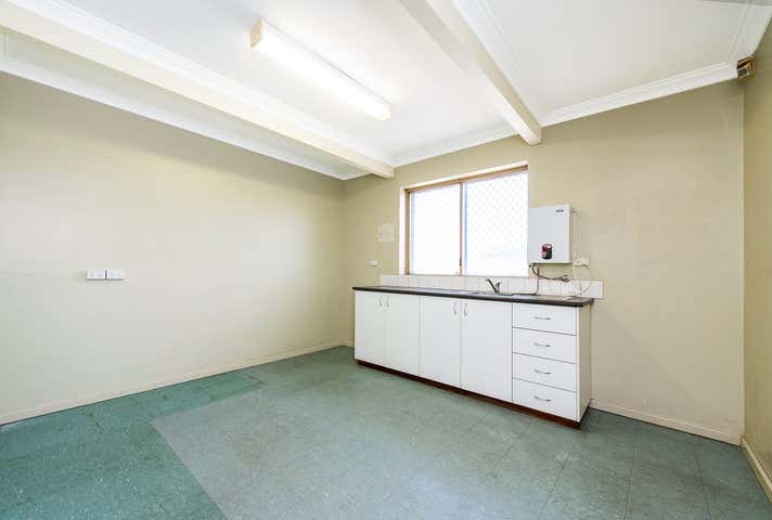 8A Stanhope Gardens Midvale WA 6056 - Image 7