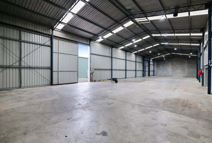 5-7 Valencia Way Maddington WA 6109 - Image 10