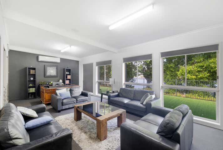 6 Kawana Island Boulevard Warana QLD 4575 - Image 9