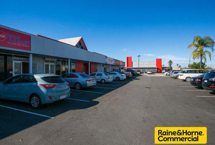 Unit 4 / 1892 Beach Road Malaga WA 6090 - Image 20
