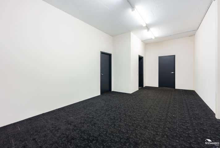 2/72 Berriman Drive Wangara WA 6065 - Image 4