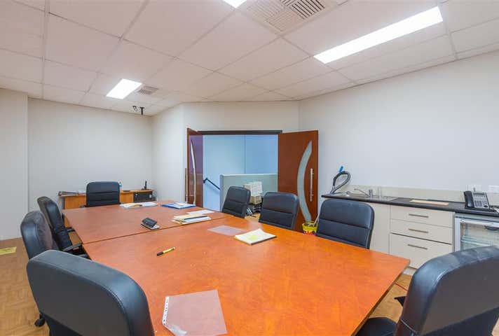 1/51 Solomon Road Jandakot WA 6164 - Image 4