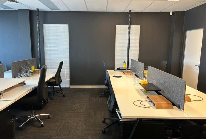 2/100 Railway Road Daglish WA 6008 - Image 10