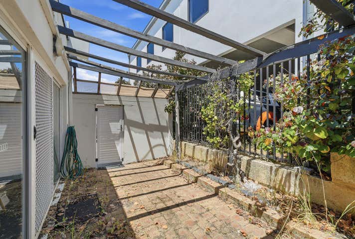 Units 1-2, 39 King George Street Innaloo WA 6018 - Image 12