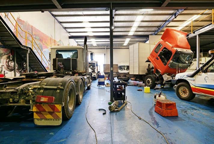 Unit 2, 32 Harrison Road Forrestfield WA 6058 - Image 6