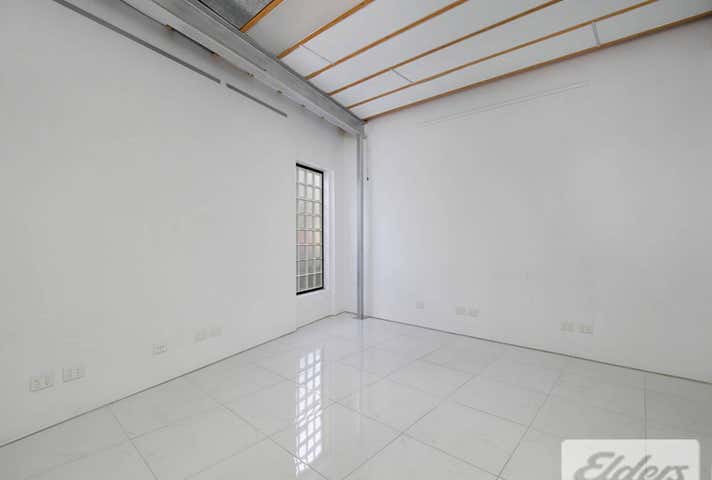 8 Byres Street Newstead QLD 4006 - Image 4