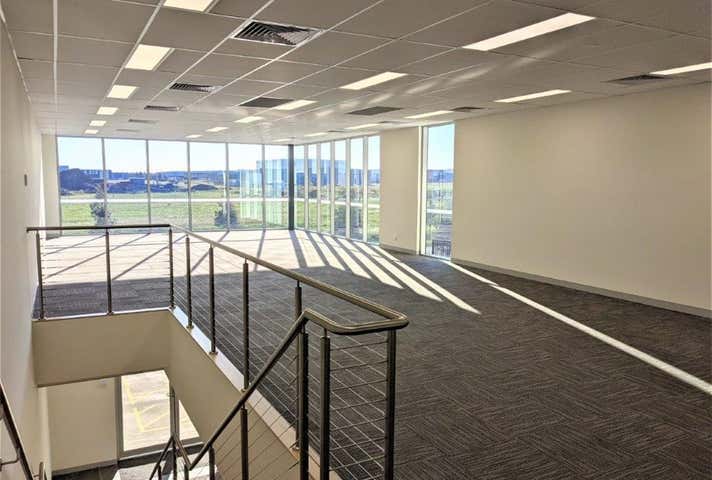 1/66 Saintly Drive Truganina VIC 3029 - Image 2