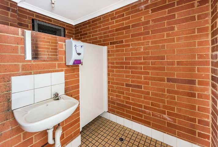 6/4 Elmsfield Road Midvale WA 6056 - Image 7