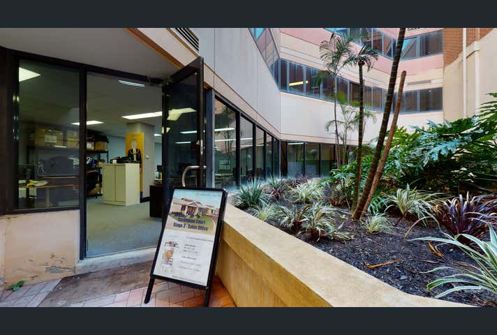 2/9 The Avenue Midland WA 6056 - Image 13