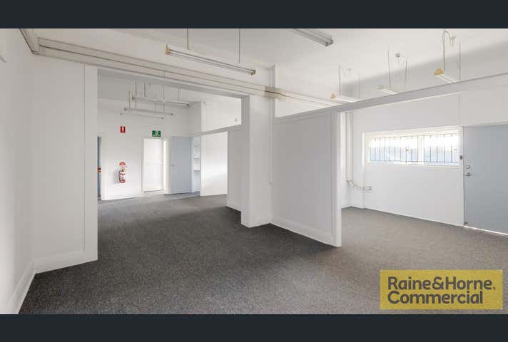 2/42 Bridge Street Albion QLD 4010 - Image 8