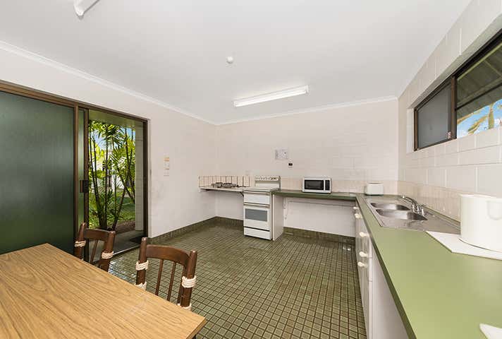 53- 55 Ford Street Hermit Park QLD 4812 - Image 15