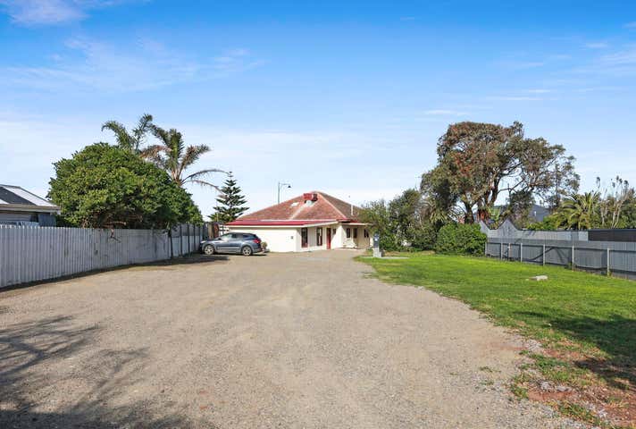 46 Goolwa Road Middleton SA 5213 - Image 10