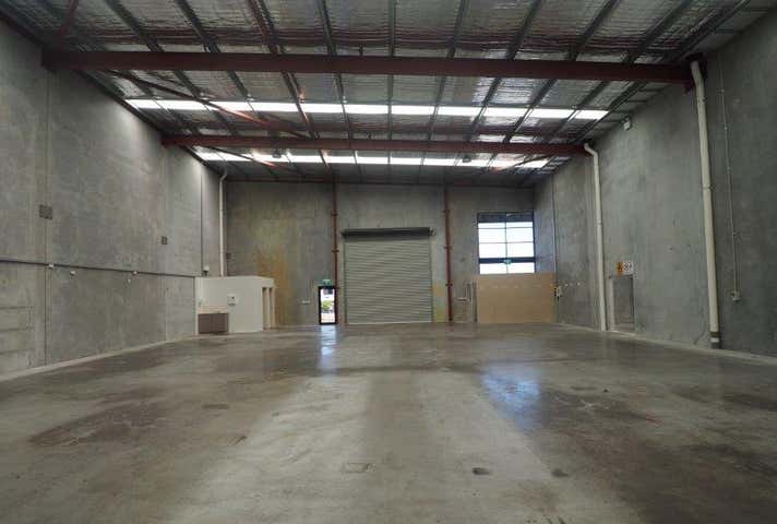 92 Callaway St Wangara WA 6065 - Image 17