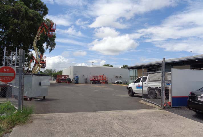 13-15 Knight Street Portsmith QLD 4870 - Image 5