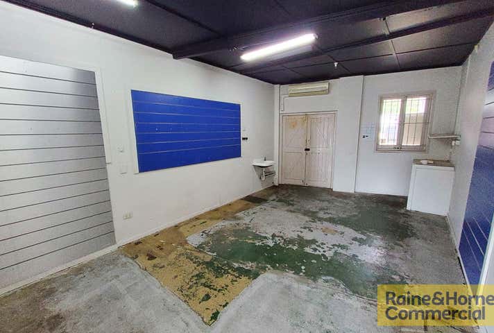 2/724 Gympie Road Chermside QLD 4032 - Image 2