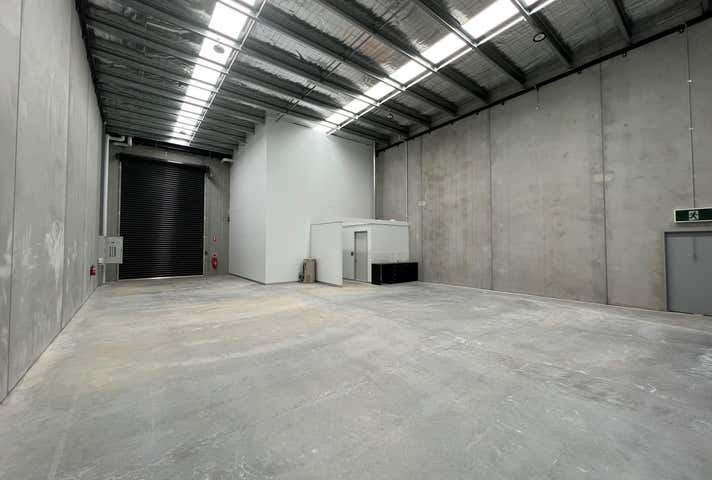 33 Axis Crescent Dandenong South VIC 3175 - Image 6