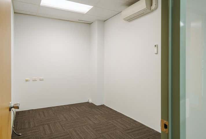 41B/10 Nash Street Perth WA 6000 - Image 14