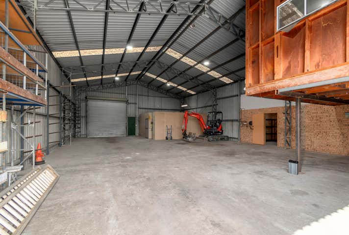 Rare Stand Alone Warehouse , 23 Marshall Street Dapto NSW 2530 - Image 9