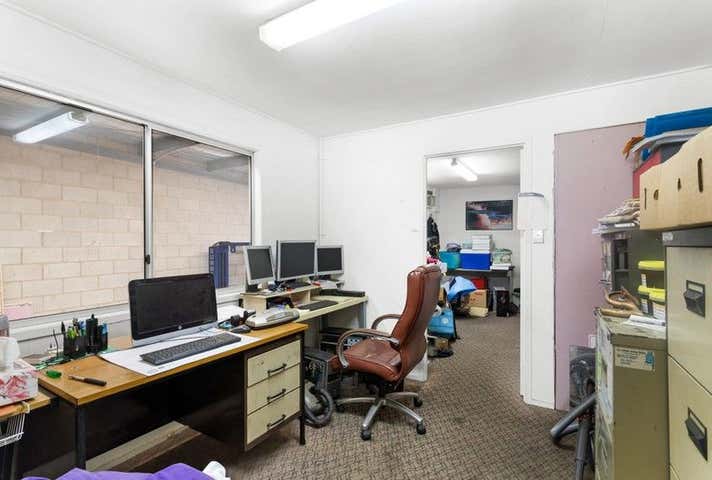 1/60 Beach Street Kippa-Ring QLD 4021 - Image 8