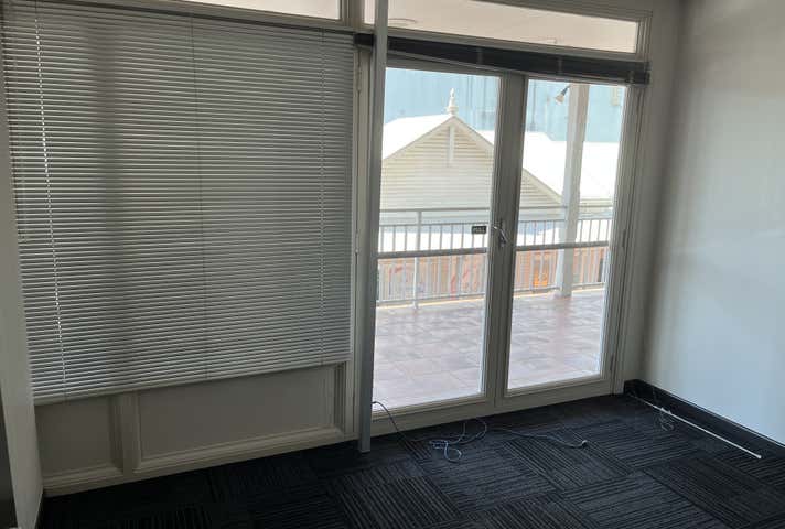 Village Lane, 20-32 Lake Street "Village Lane" Cairns City QLD 4870 - Image 8