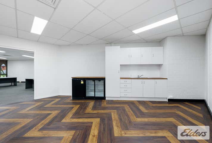 2/220 Boundary Street Spring Hill QLD 4000 - Image 7