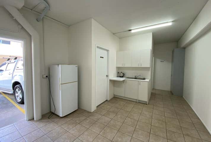 Unit 7, 1-11 Burns Road Heathcote NSW 2233 - Image 11