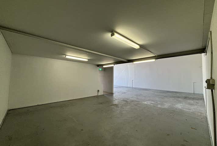 7/75 Waterway Drive Coomera QLD 4209 - Image 8