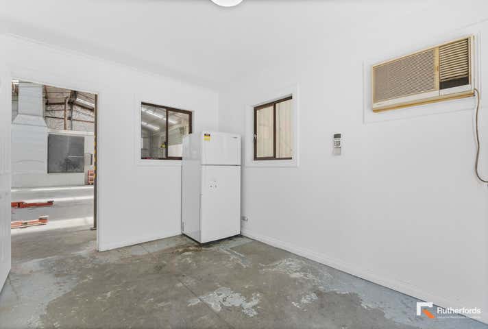 57 Cromer Avenue Sunshine North VIC 3020 - Image 13