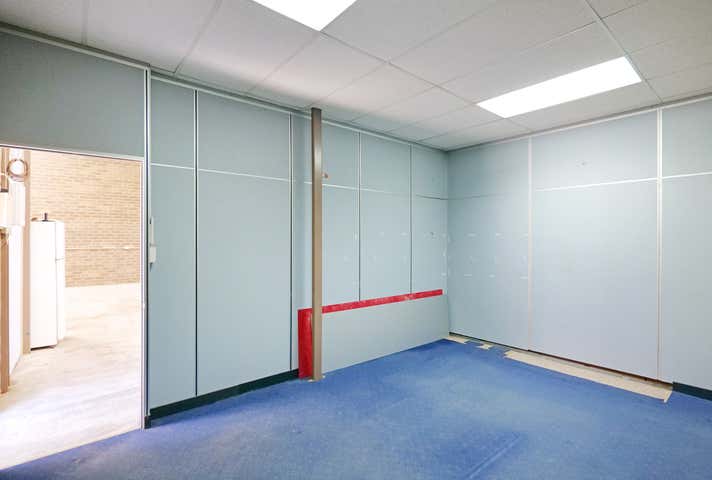 2/11 Anvil Way Welshpool WA 6106 - Image 8