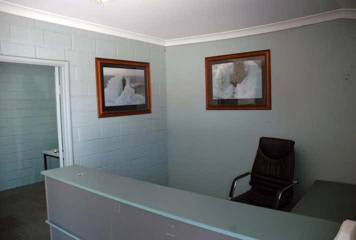 13/25 Hanson Street Maddington WA 6109 - Image 3