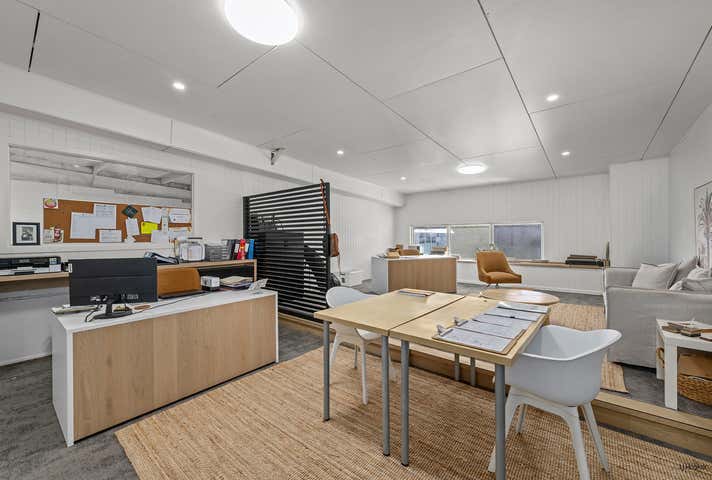 2/27 Hutchinson Street Burleigh Heads QLD 4220 - Image 8