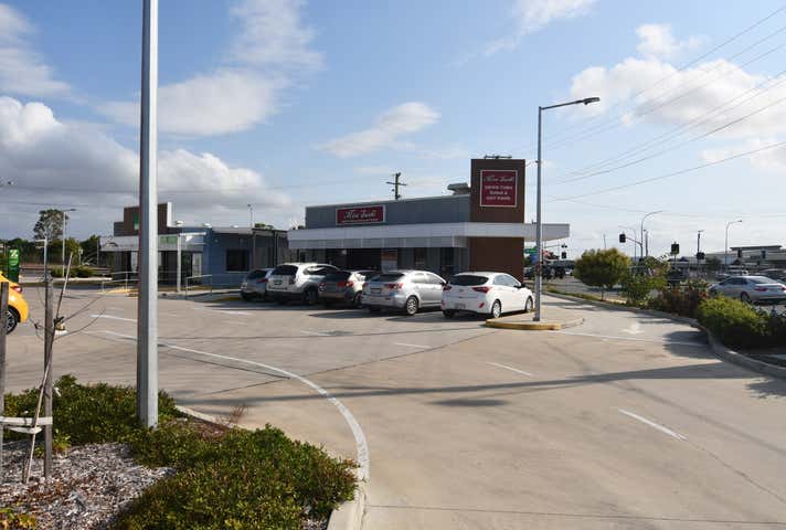 T4, 217 Ingham Road West End QLD 4810 - Image 6